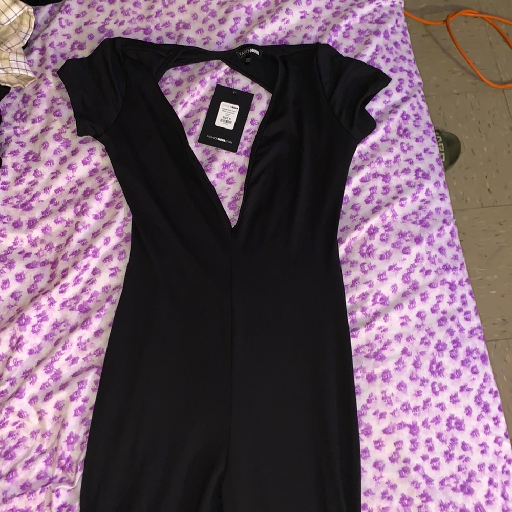 black fashion nova cut body suit